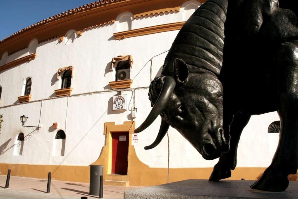 Casa Manolete Appartement Linares  Buitenkant foto